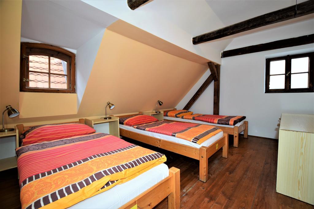 Travel Hostel Cesky Krumlov Exterior photo